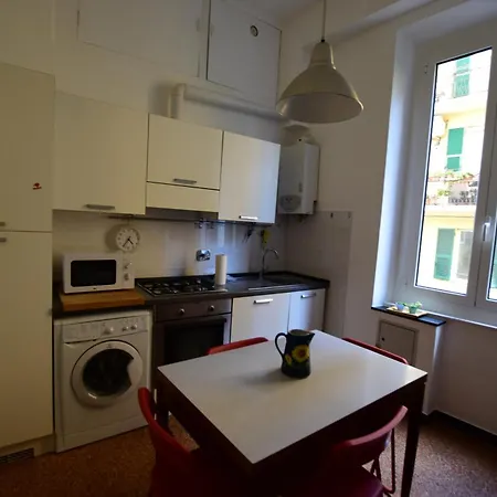 Appartement La Casa Sulla Mattonata Cozy On A Traditional Genoese Path, With A View And Close To Principe Station