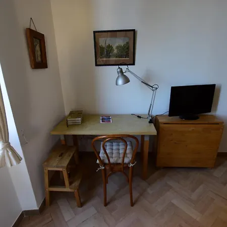 La Casa Sulla Mattonata Cozy On A Traditional Genoese Path, With A View And Close To Principe Station * Gênes