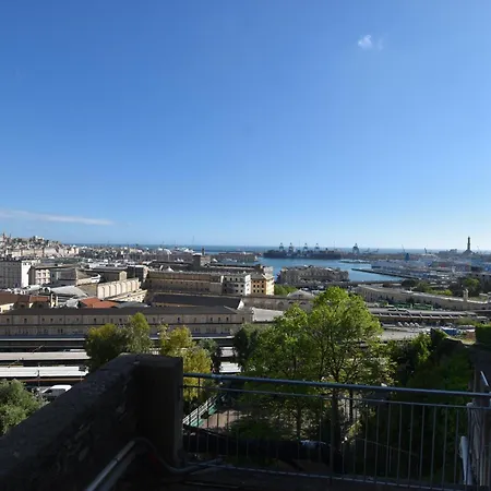 Appartement La Casa Sulla Mattonata Cozy On A Traditional Genoese Path, With A View And Close To Principe Station