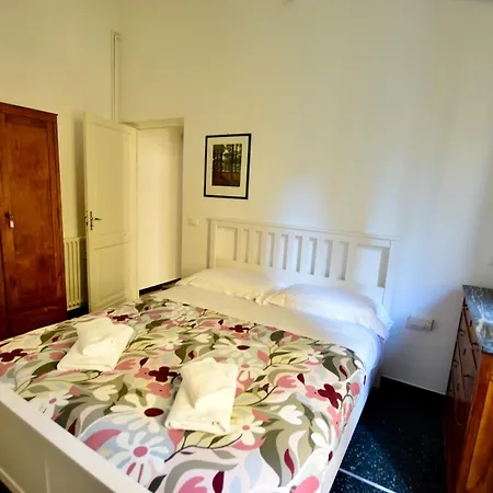 La Casa Sulla Mattonata Cozy On A Traditional Genoese Path, With A View And Close To Principe Station